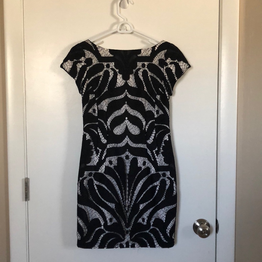 Black and white Nanette Lepore dress size 2